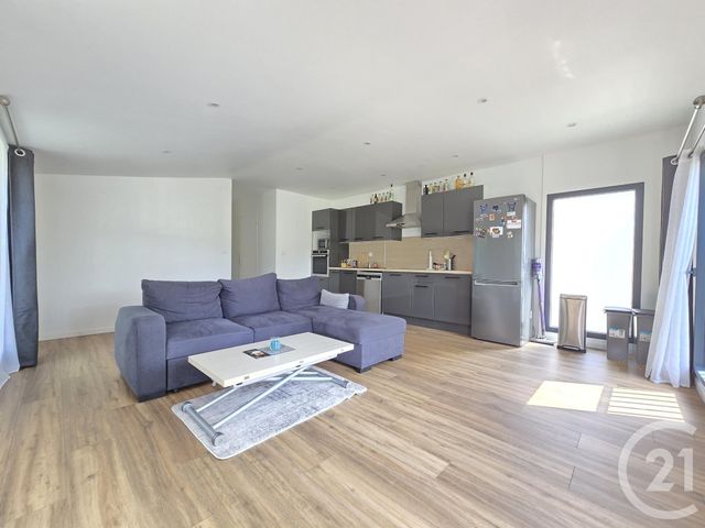 Appartement T3 à vendre - 3 pièces - 67,42 m2 - Seraincourt - 95 - ILE-DE-FRANCE