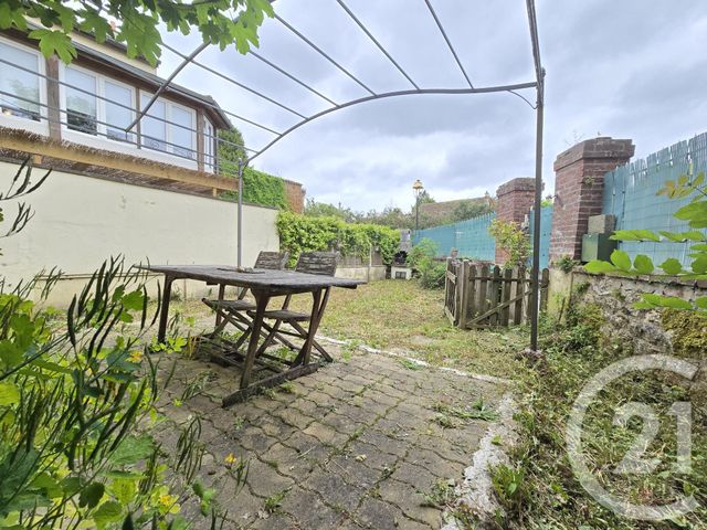 Appartement T3 à vendre - 3 pièces - 79,60 m2 - Seraincourt - 95 - ILE-DE-FRANCE