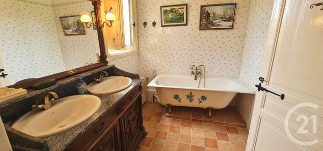 Maison à vendre - 9 pièces - 264,94 m2 - Cormeilles En Vexin - 95 - ILE-DE-FRANCE