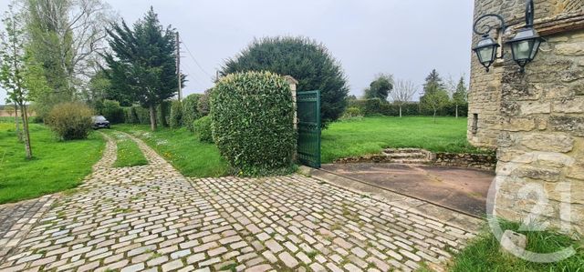 Maison à vendre - 9 pièces - 264,94 m2 - Cormeilles En Vexin - 95 - ILE-DE-FRANCE