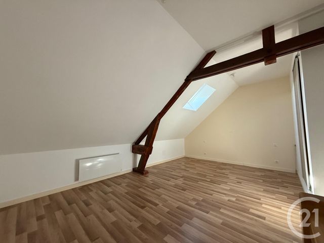 Afficher la photo en grand Appartement F4 à louer - 4 pièces - 89,42 m2 - Ennery - 95 - ILE-DE-FRANCE