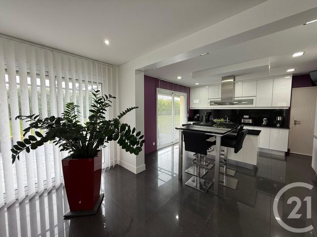 Afficher la photo en grand Maison à vendre - 8 pièces - 240 m2 - Buchelay - 78 - ILE-DE-FRANCE