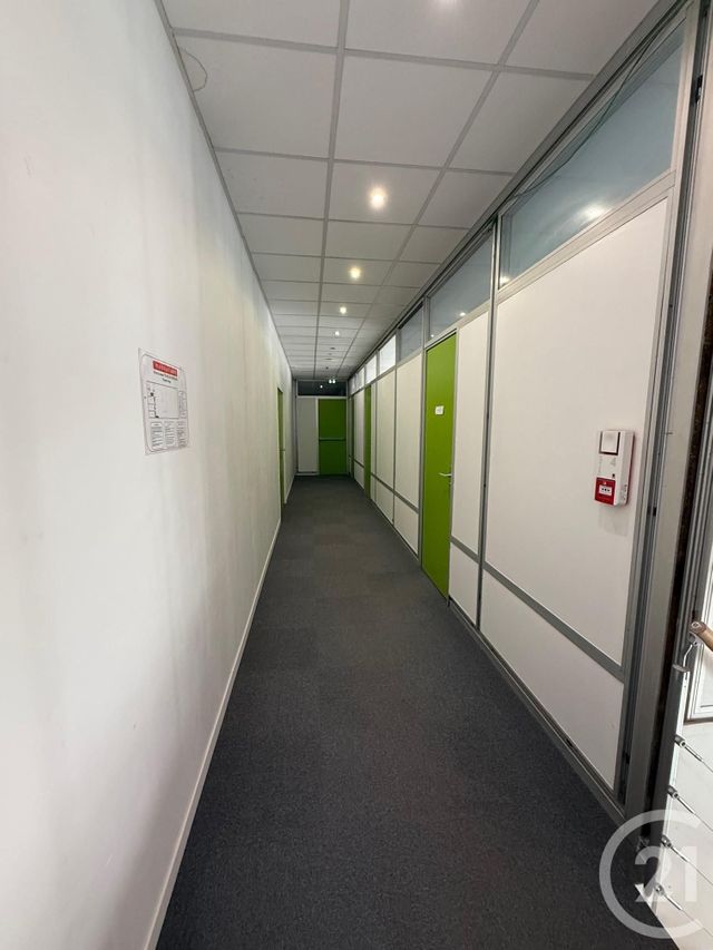 Maison à vendre - 1 pièce - 1200 m2 - Les Mureaux - 78 - ILE-DE-FRANCE