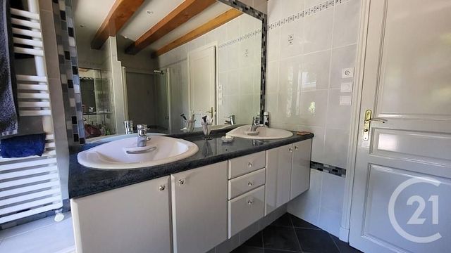 Maison à vendre - 6 pièces - 170 m2 - Courcelles Les Gisors - 60 - PICARDIE