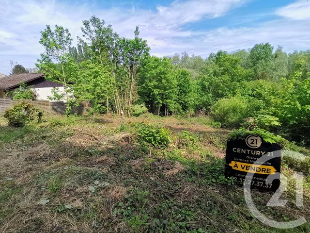 Afficher la photo en grand Terrain à vendre - 990 m2 - Gisors - 27 - HAUTE-NORMANDIE