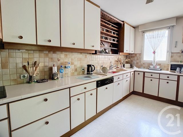 Appartement T4 à vendre - 6 pièces - 184 m2 - Gisors - 27 - HAUTE-NORMANDIE