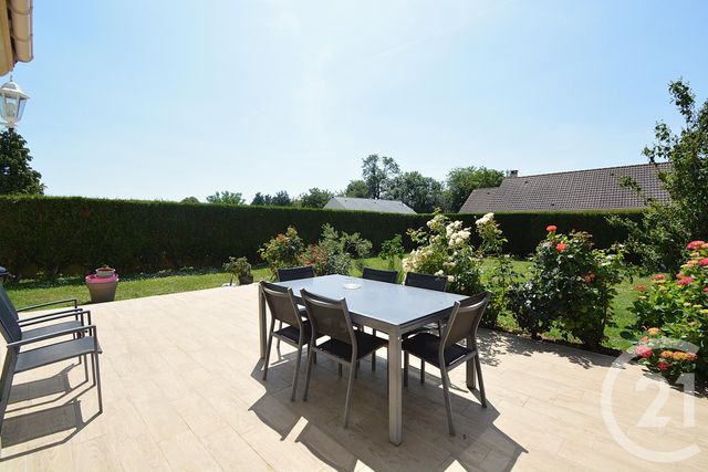 Afficher la photo en grand Maison à vendre - 4 pièces - 105 m2 - Vexin Sur Epte - 27 - HAUTE-NORMANDIE