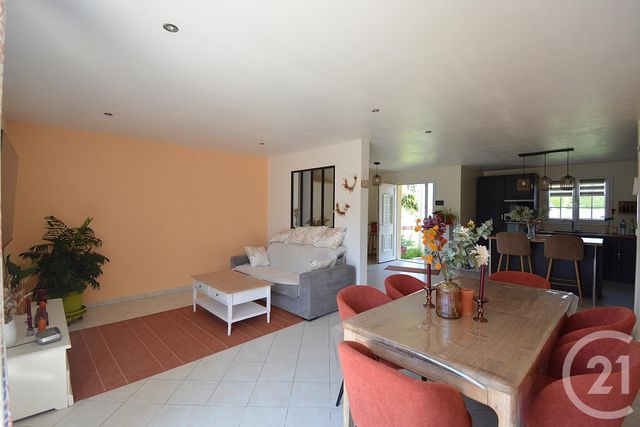 Afficher la photo en grand Maison à vendre - 4 pièces - 105 m2 - Vexin Sur Epte - 27 - HAUTE-NORMANDIE