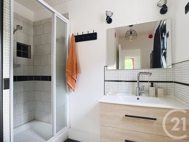 Maison &agrave; louer - 4 pi&egrave;ces - 58,55 m2 - Gisors - 27 - HAUTE-NORMANDIE