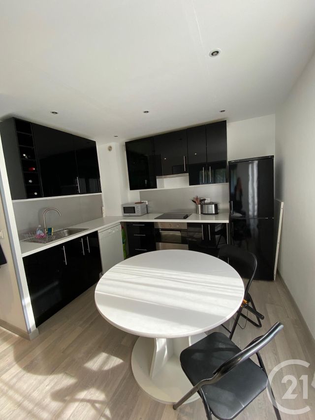 Afficher la photo en grand Appartement F2 à louer - 2 pièces - 46,68 m2 - Taverny - 95 - ILE-DE-FRANCE