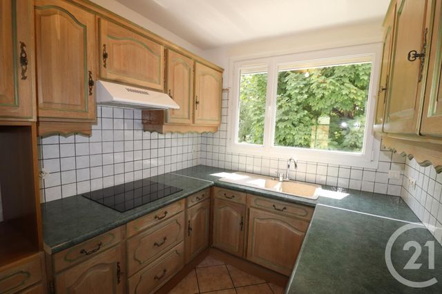 Appartement F4 &agrave; louer - 4 pi&egrave;ces - 70,59 m2 - Domont - 95 - ILE-DE-FRANCE