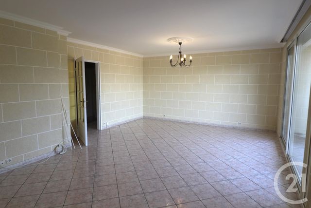 Appartement F4 &agrave; louer - 4 pi&egrave;ces - 70,59 m2 - Domont - 95 - ILE-DE-FRANCE
