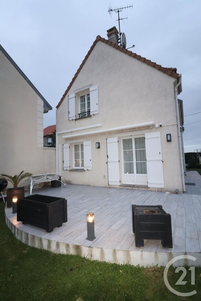 Maison à vendre - 6 pièces - 113,12 m2 - Domont - 95 - ILE-DE-FRANCE