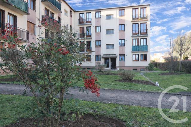 Appartement T3 à vendre EZANVILLE