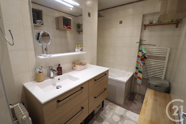 Appartement F4 à vendre - 4 pièces - 78 m2 - Domont - 95 - ILE-DE-FRANCE