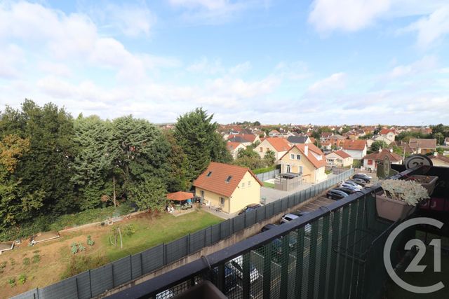 Appartement à louer - 3 pièces - 63,50 m2 - Domont - 95 - ILE-DE-FRANCE