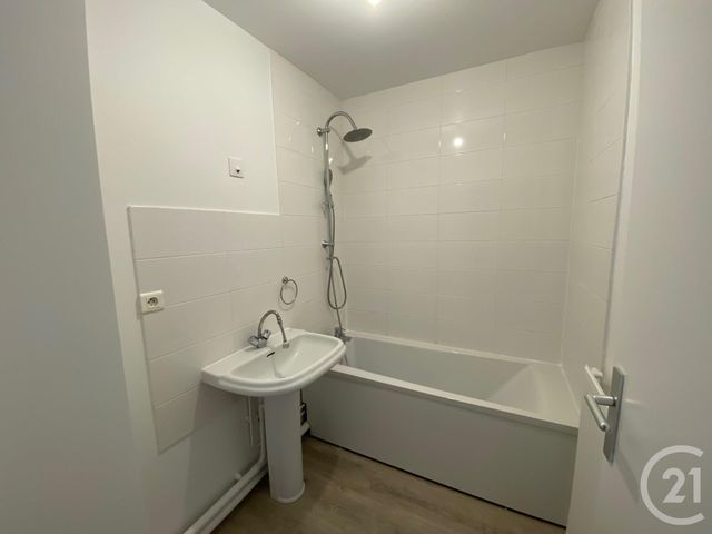 Appartement F3 &agrave; louer - 3 pi&egrave;ces - 64,43 m2 - Domont - 95 - ILE-DE-FRANCE