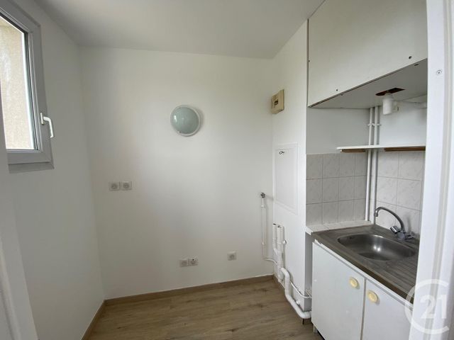 Appartement F1 &agrave; louer - 1 pi&egrave;ce - 29,09 m2 - Domont - 95 - ILE-DE-FRANCE