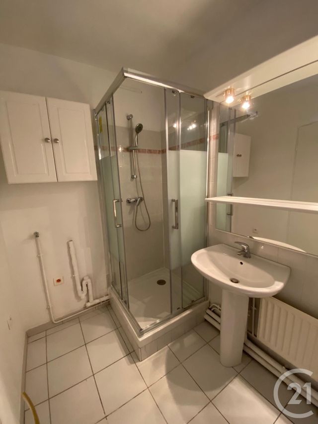 Appartement F2 &agrave; louer - 2 pi&egrave;ces - 45,80 m2 - Domont - 95 - ILE-DE-FRANCE