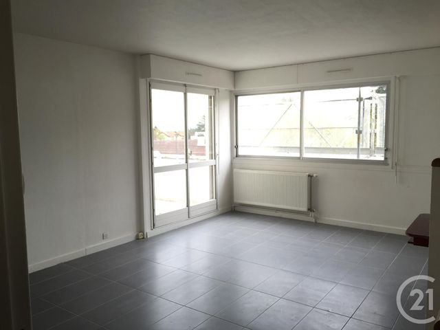 Appartement F3 &agrave; louer - 3 pi&egrave;ces - 68,65 m2 - Domont - 95 - ILE-DE-FRANCE