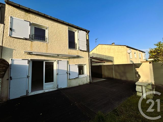 Maison à vendre - 6 pièces - 109 m2 - Beaumont Sur Oise - 95 - ILE-DE-FRANCE