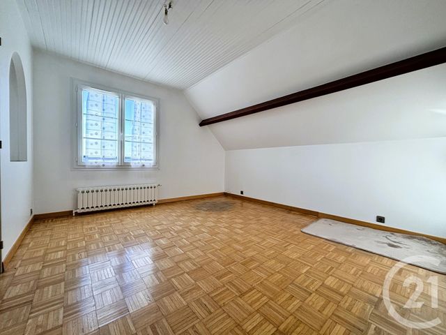 Afficher la photo en grand Maison à vendre - 8 pièces - 153 m2 - Beaumont Sur Oise - 95 - ILE-DE-FRANCE