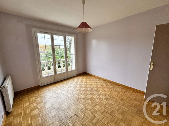 Afficher la photo en grand Maison à vendre - 8 pièces - 153 m2 - Beaumont Sur Oise - 95 - ILE-DE-FRANCE