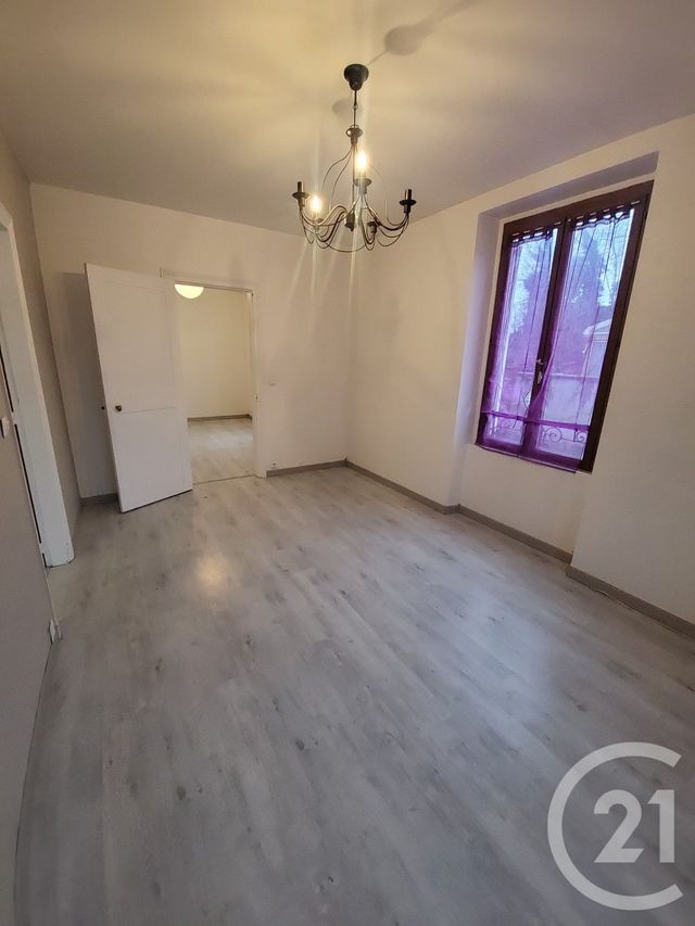 Appartement F2 à vendre - 2 pièces - 42,92 m2 - Persan - 95 - ILE-DE-FRANCE