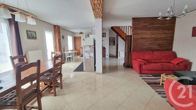 Afficher la photo en grand Maison à vendre - 7 pièces - 130 m2 - Chambly - 60 - PICARDIE