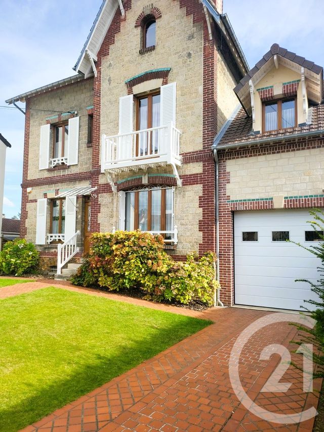 Maison à vendre - 8 pièces - 190 m2 - Beaumont Sur Oise - 95 - ILE-DE-FRANCE