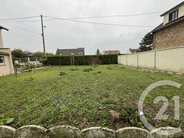Terrain à vendre - 690 m2 - Beaumont Sur Oise - 95 - ILE-DE-FRANCE