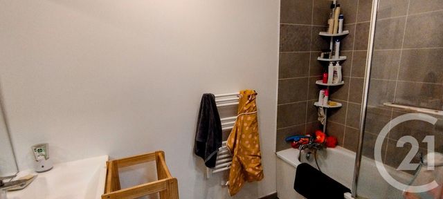 Appartement F3 bis &agrave; vendre - 3 pi&egrave;ces - 75,50 m2 - Persan - 95 - ILE-DE-FRANCE