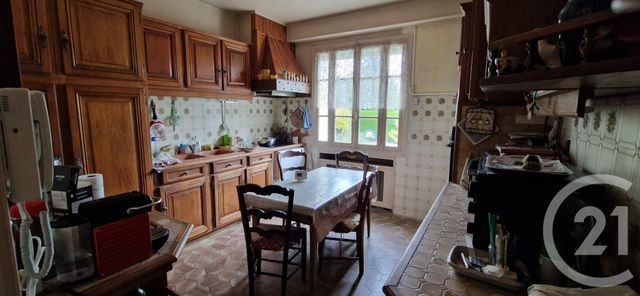 Maison à vendre - 9 pièces - 210 m2 - Ste Genevieve - 60 - PICARDIE