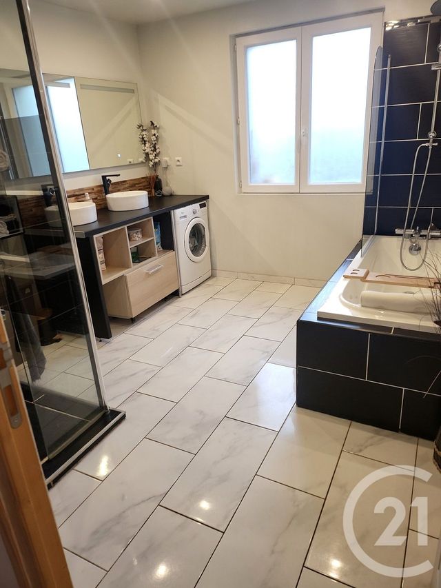 Maison &agrave; vendre - 5 pi&egrave;ces - 107 m2 - Chambly - 60 - PICARDIE