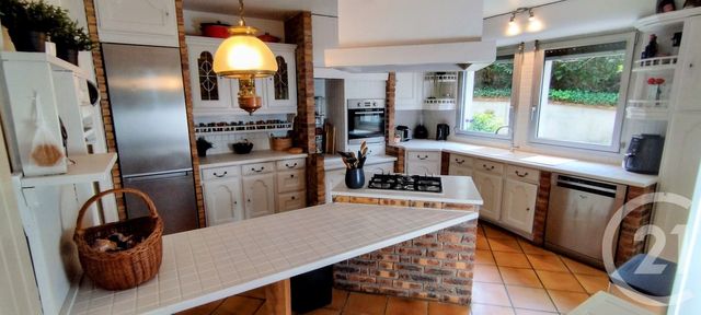 Maison &agrave; vendre - 5 pi&egrave;ces - 151 m2 - Ste Genevieve - 60 - PICARDIE