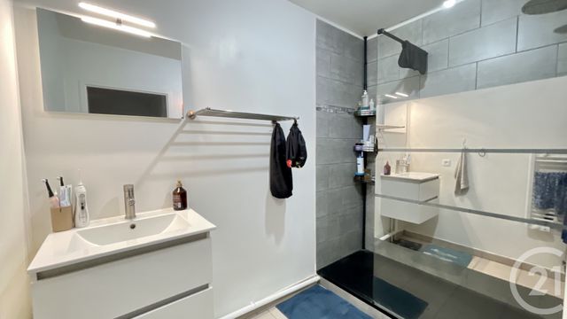 Appartement &agrave; vendre - 3 pi&egrave;ces - 59,68 m2 - Persan - 95 - ILE-DE-FRANCE