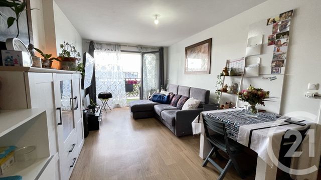 Appartement &agrave; vendre - 3 pi&egrave;ces - 59,68 m2 - Persan - 95 - ILE-DE-FRANCE