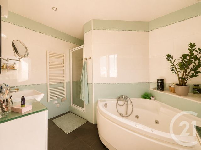 Maison &agrave; vendre - 5 pi&egrave;ces - 110 m2 - Chambly - 60 - PICARDIE