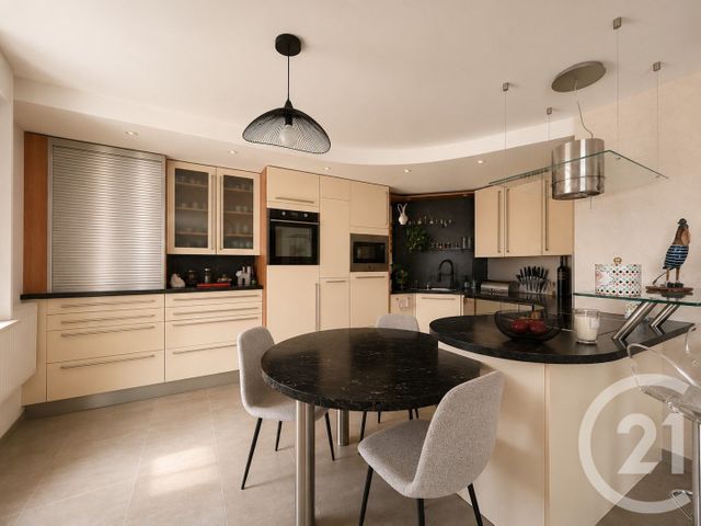 Maison &agrave; vendre - 5 pi&egrave;ces - 110 m2 - Chambly - 60 - PICARDIE