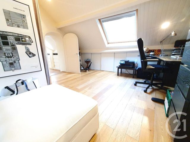 Afficher la photo en grand Maison à vendre - 7 pièces - 202 m2 - Vallangoujard - 95 - ILE-DE-FRANCE