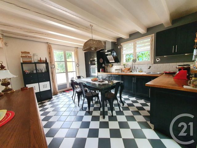 Afficher la photo en grand Maison à vendre - 7 pièces - 202 m2 - Vallangoujard - 95 - ILE-DE-FRANCE