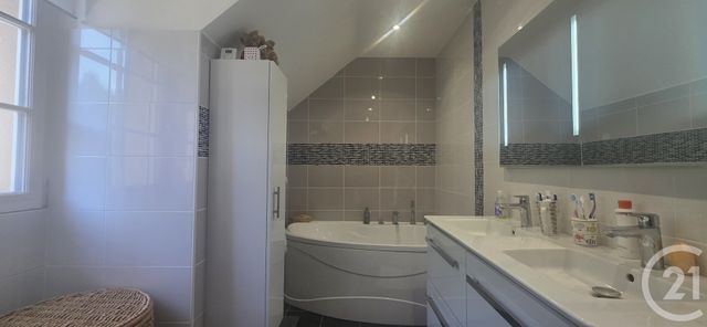 Maison à vendre - 7 pièces - 120,76 m2 - Arronville - 95 - ILE-DE-FRANCE