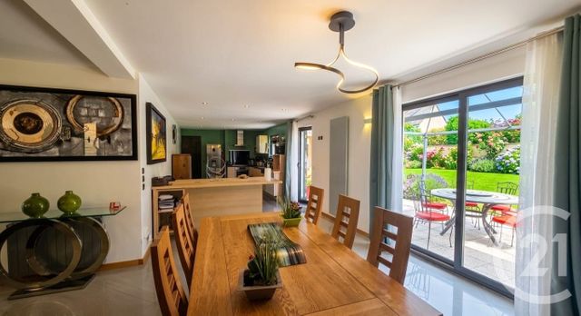 Maison &agrave; vendre - 7 pi&egrave;ces - 190 m2 - Ully St Georges - 60 - PICARDIE