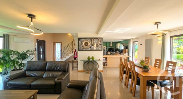 Maison &agrave; vendre - 7 pi&egrave;ces - 190 m2 - Ully St Georges - 60 - PICARDIE
