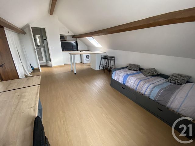Appartement Studio à louer CERGY
