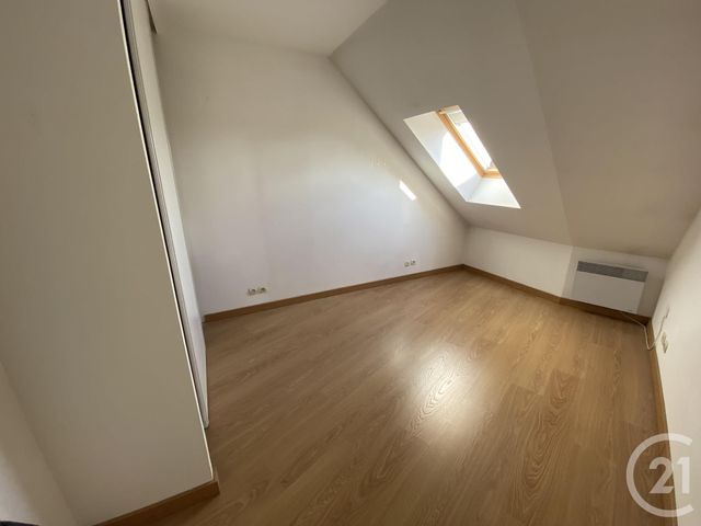 Appartement F3 &agrave; louer - 3 pi&egrave;ces - 56,62 m2 - Cergy - 95 - ILE-DE-FRANCE