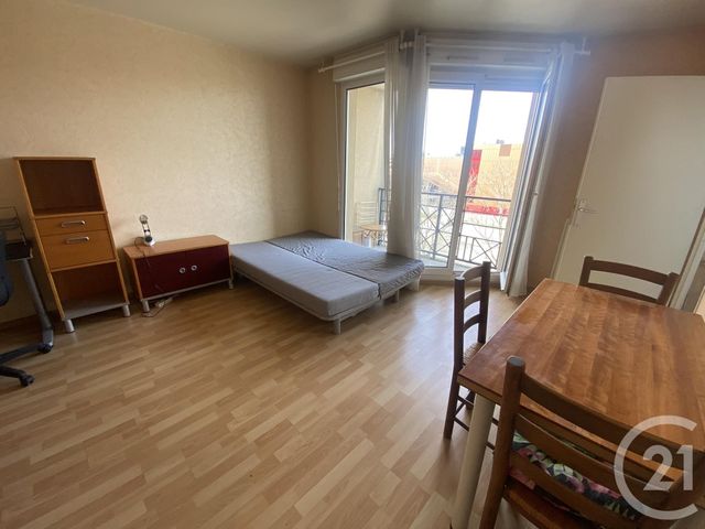 Appartement T1 &agrave; louer - 1 pi&egrave;ce - 25,14 m2 - Cergy - 95 - ILE-DE-FRANCE