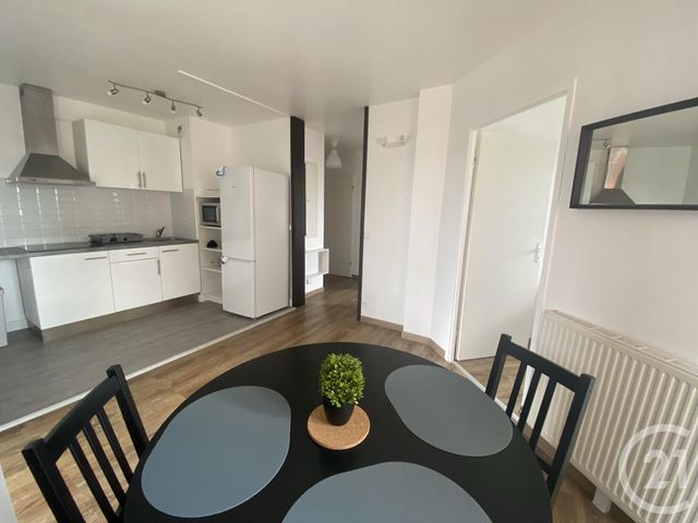 Appartement F4 &agrave; louer - 4 pi&egrave;ces - 56,01 m2 - Cergy - 95 - ILE-DE-FRANCE