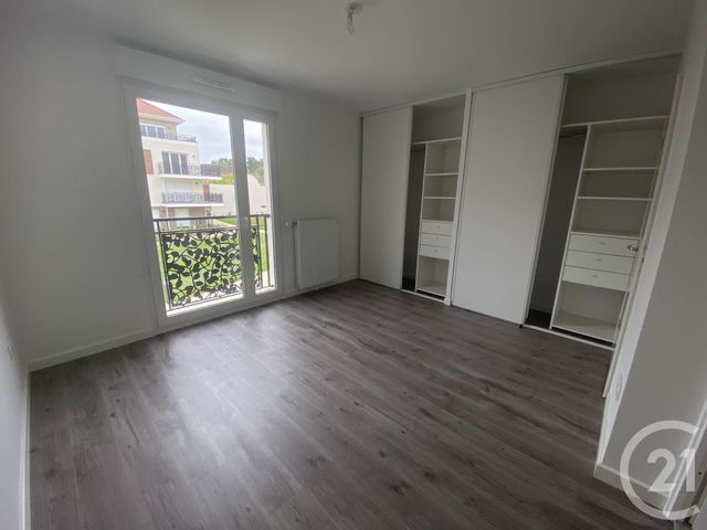 Appartement F2 &agrave; louer - 2 pi&egrave;ces - 56,35 m2 - Jouy Le Moutier - 95 - ILE-DE-FRANCE