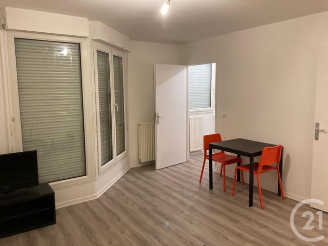 Appartement F1 &agrave; louer - 1 pi&egrave;ce - 25,19 m2 - Cergy - 95 - ILE-DE-FRANCE
